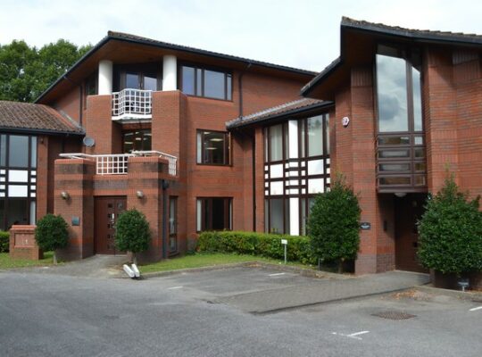 FREEHOLD INVESTMENT FOR SALE LET TO WHOLLY OWNED SUBSIDIARY OF BAE SYSTEMS 11,250 sq ft - MODERN OFFICES