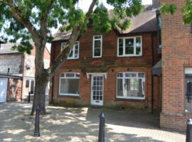 ATTRACTIVE, CLASS E PREMISES, FORECOURT AND REAR COURTYARD AREAS, 860 SQ FT (Plus Basement) - TO LET