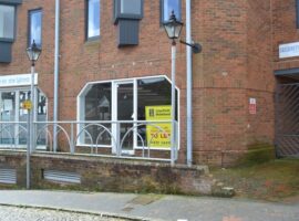 Town Centre Class E, Business Premises, 815 sq ft with Parking - TO LET