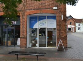 400 SQ FT RETAIL PREMISES, FLEXIBLE CLASS E USE, AVAILABLE ON NEW LEASE