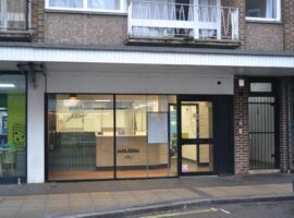 1,000 SQ FT TOWN CENTRE PREMISES, TAKE AWAY USE, TO LET OR FOR SALE FREEHOLD