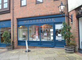 TOWN CENTRE RETAIL UNIT, 1,000 SQ FT - AVAILABLE ON NEW LEASE