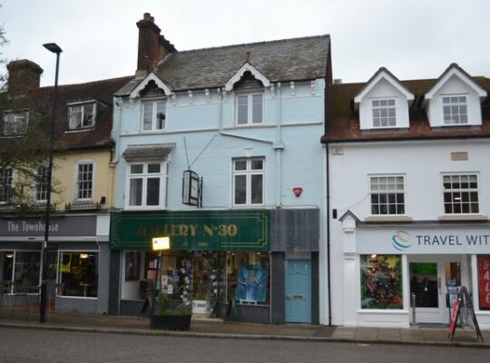 FREEHOLD INVESTMENT FOR SALE, MIXED USE, TOWN CENTRE LOCATION